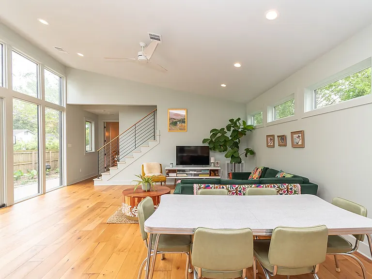 2684 Cork St — Photo 3