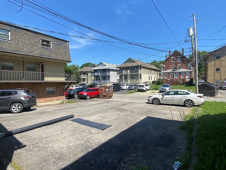 174 E 12th Ave #B — Photo 18