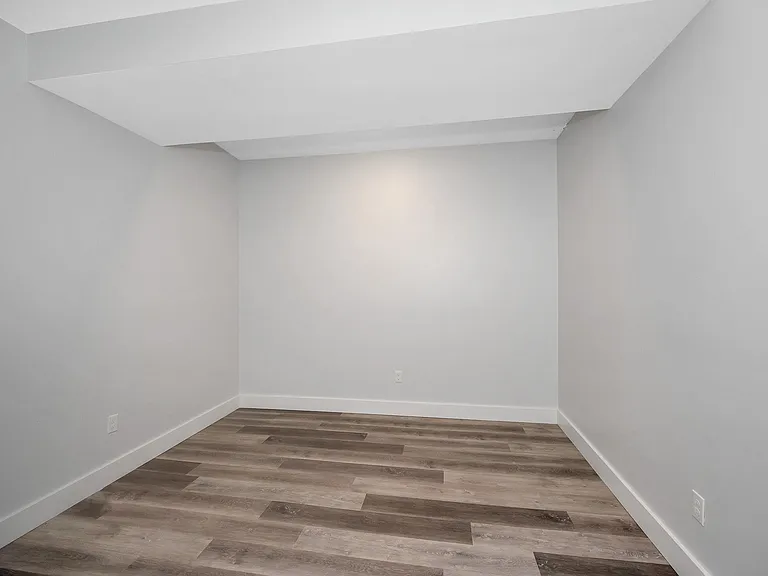 72-74 Boisvert St #4 — Photo 10