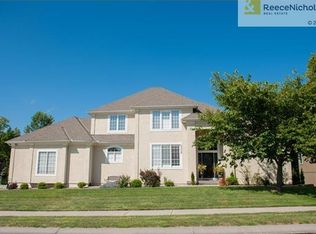 4328 SE Canter Dr, Lees Summit, MO 64082
