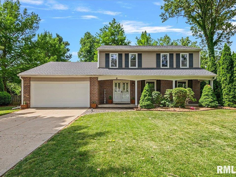 1st image of 4 Parkway Dr
