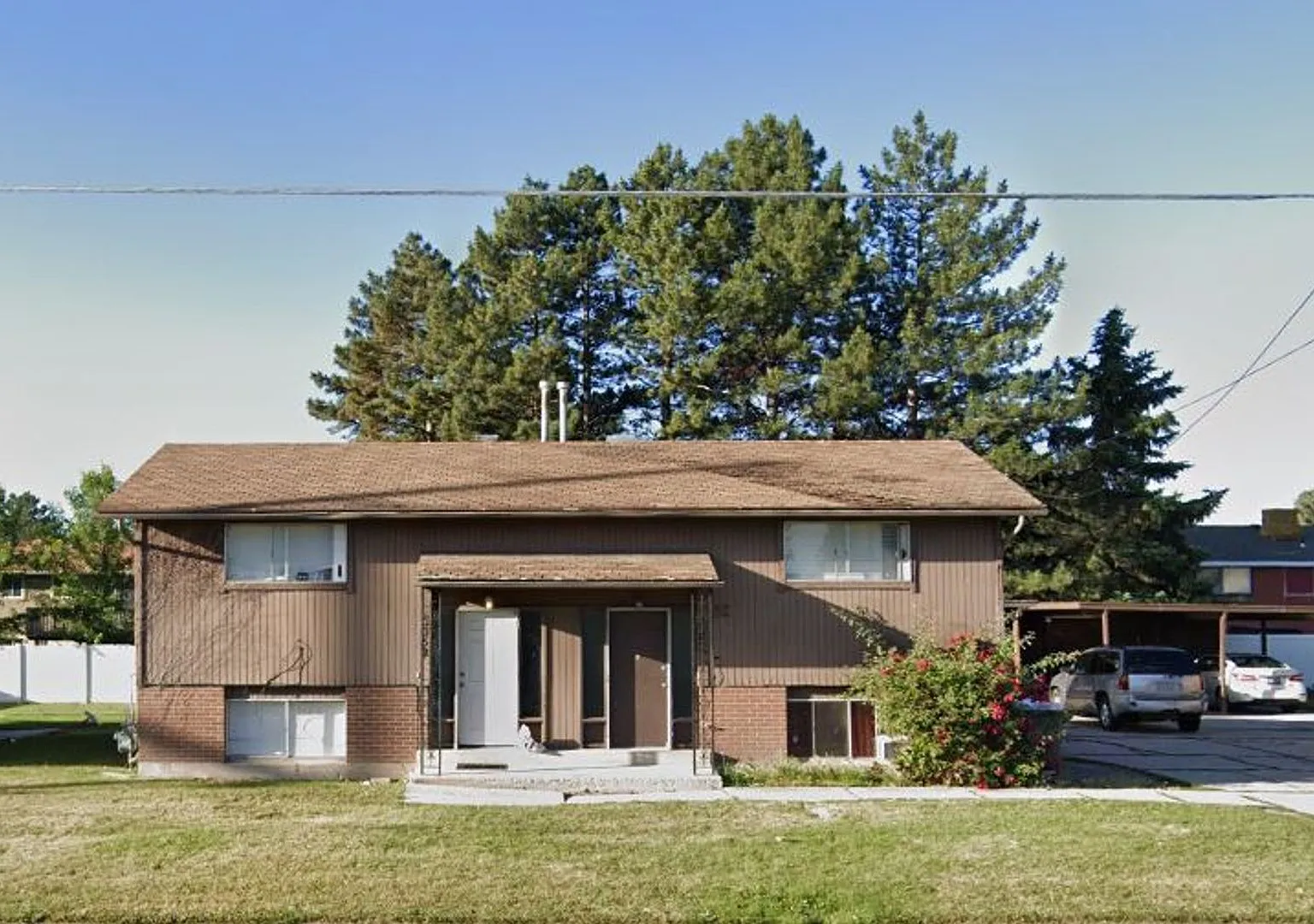 3359 W. & 3369 W. 4100 S. Wvc - Duplex — Photo 2