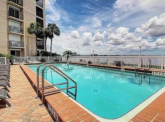 2nd image of 4510 N Key Dr APT 804