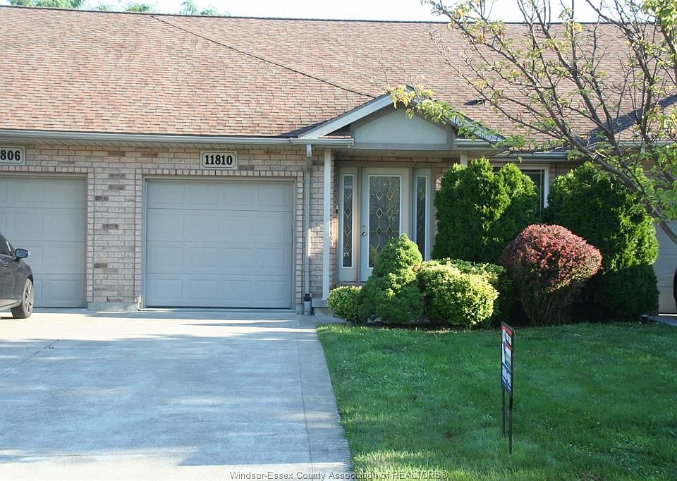 1st image of 11810 Cobblestone Cres