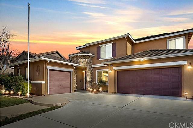 1st image of 33614 Marigold Ln