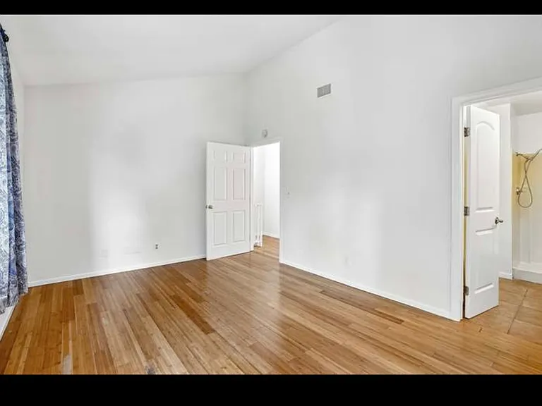 15210 Shadybend Dr #41 — Photo 28