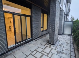 1440 Clarriage Ct #102, Milton, ON L9E 1L6