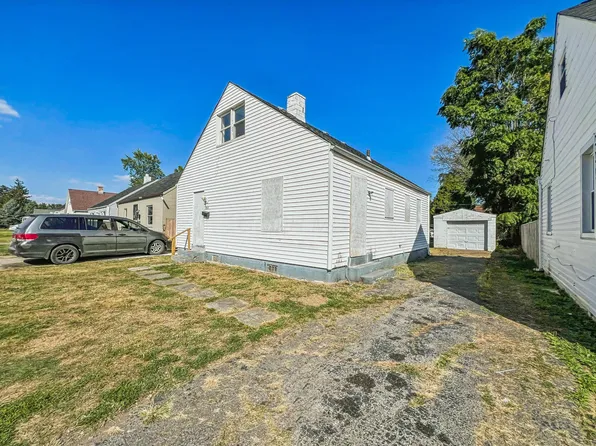 864 S Waverly St, Columbus, OH 43227