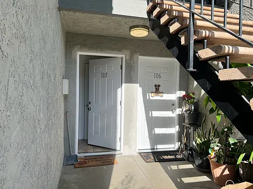 Knotty Apartments Photo 1
