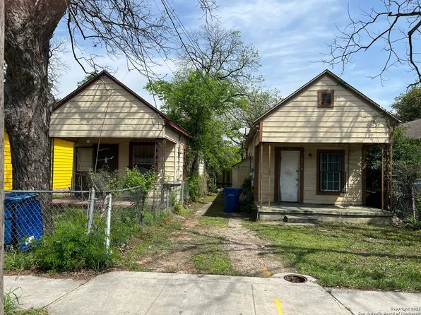 209-211 Pendleton, San Antonio, TX 78204