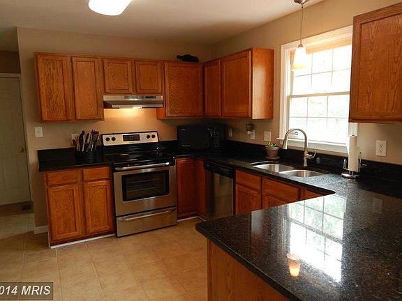 3rd image of 4207 Saint Catherines Ct