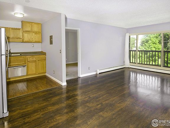 5th image of 860 W Moorhead Cir #1-i