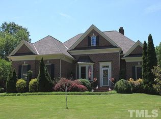 102 Wall Creek Dr, Rolesville, NC 27571