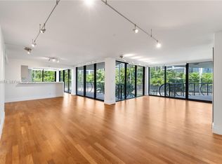 2843 S Bayshore Dr APT 3F, Miami, FL 33133