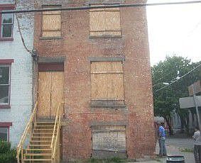 1st image of 23 Lexington Ave