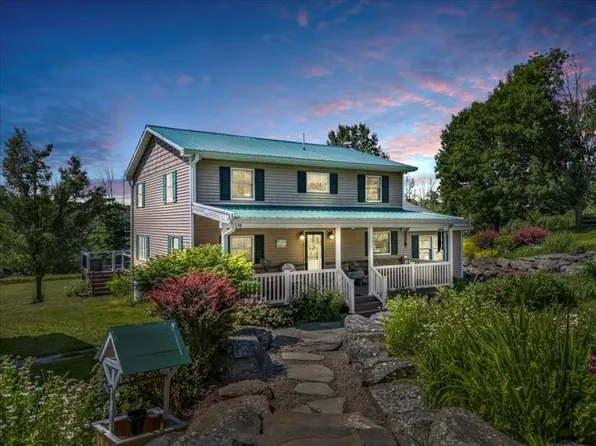 1715 Booth Rd, Hallstead, PA 18822