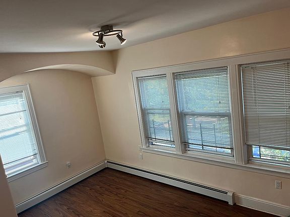 4th image of 147-14 24th Ave Floor 2