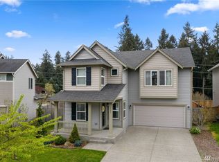 1045 Hiton Cir, Dupont, WA 98327