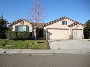 8712 Red Clover Way, Elk Grove, CA 95624