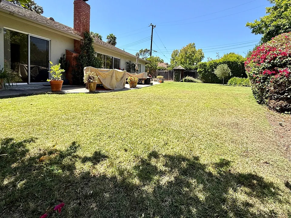 225 Adair Dr