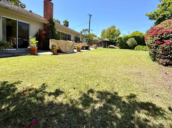 225 Adair Dr, Santa Barbara, CA 93105