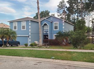 2348 Foxtree Rd, Tavares, FL 32778