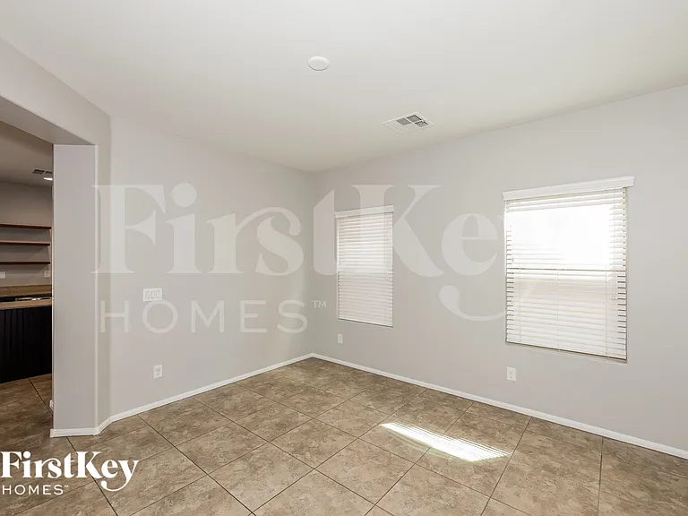 6726 Mojave Blush Dr — Photo 5