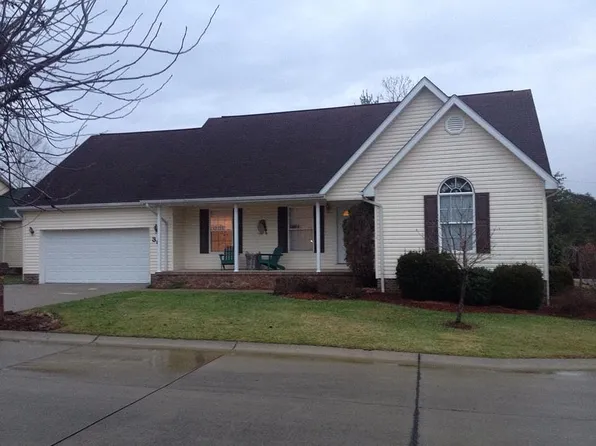 30 Sandhill Ct, Milton, WV 25541
