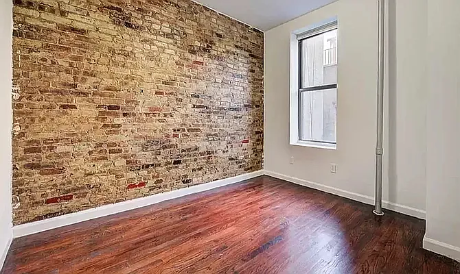 Rented by REAL New York | media 11