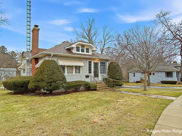 (undisclosed Address), Woodstock, IL 60098