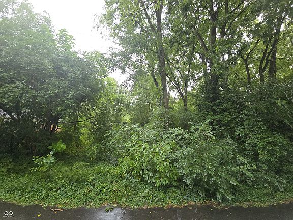 5th image of 5135 Annette St