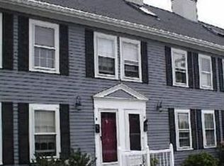 8 Rowell Ct, Amesbury, MA 01913