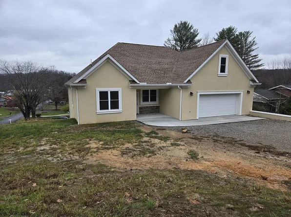 42 Cornell Dr, Minford, OH 45653