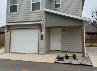 162 Copper Oaks Dr, Centerton, AR 72719