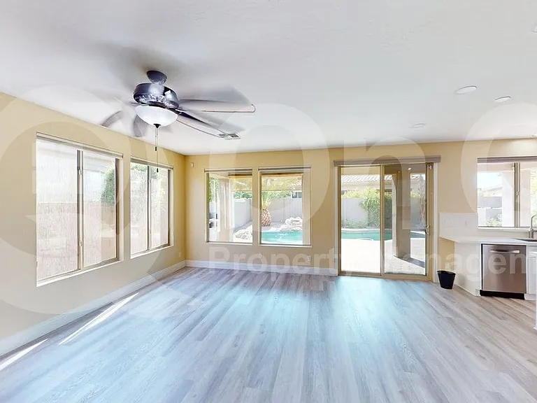 7732 S La Corta Dr — Photo 8