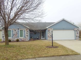 10625 Oak Chapel Dr, Fort Wayne, IN 46845