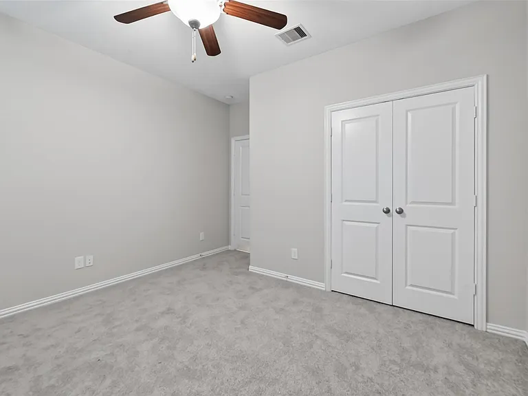 134 S Bearkat Ct — Photo 24
