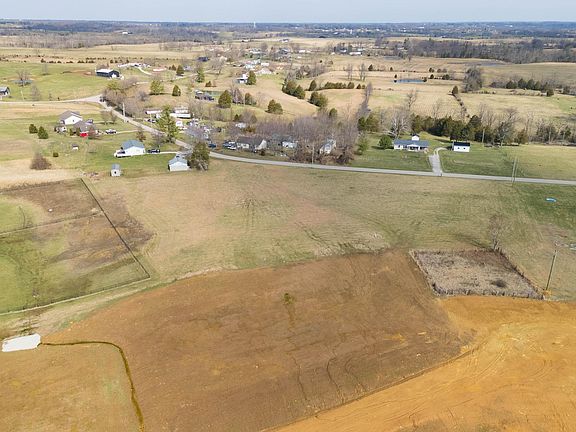 2nd image of 27 Welch Rd