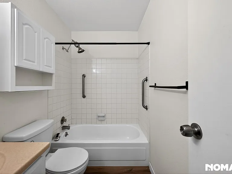 1250 Golden Cir #212 — Photo 21