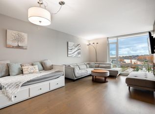 210 Salter St #1302, New Westminster, BC V3M 0J9