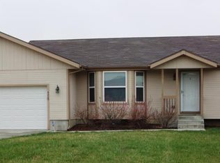 4229 SE Chisolm Rd, Topeka, KS 66609