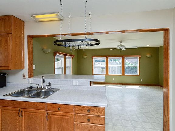 Kitchen & Family Room