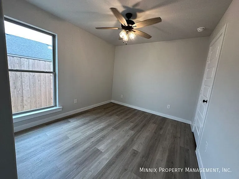 3526 Turner Ave — Photo 18
