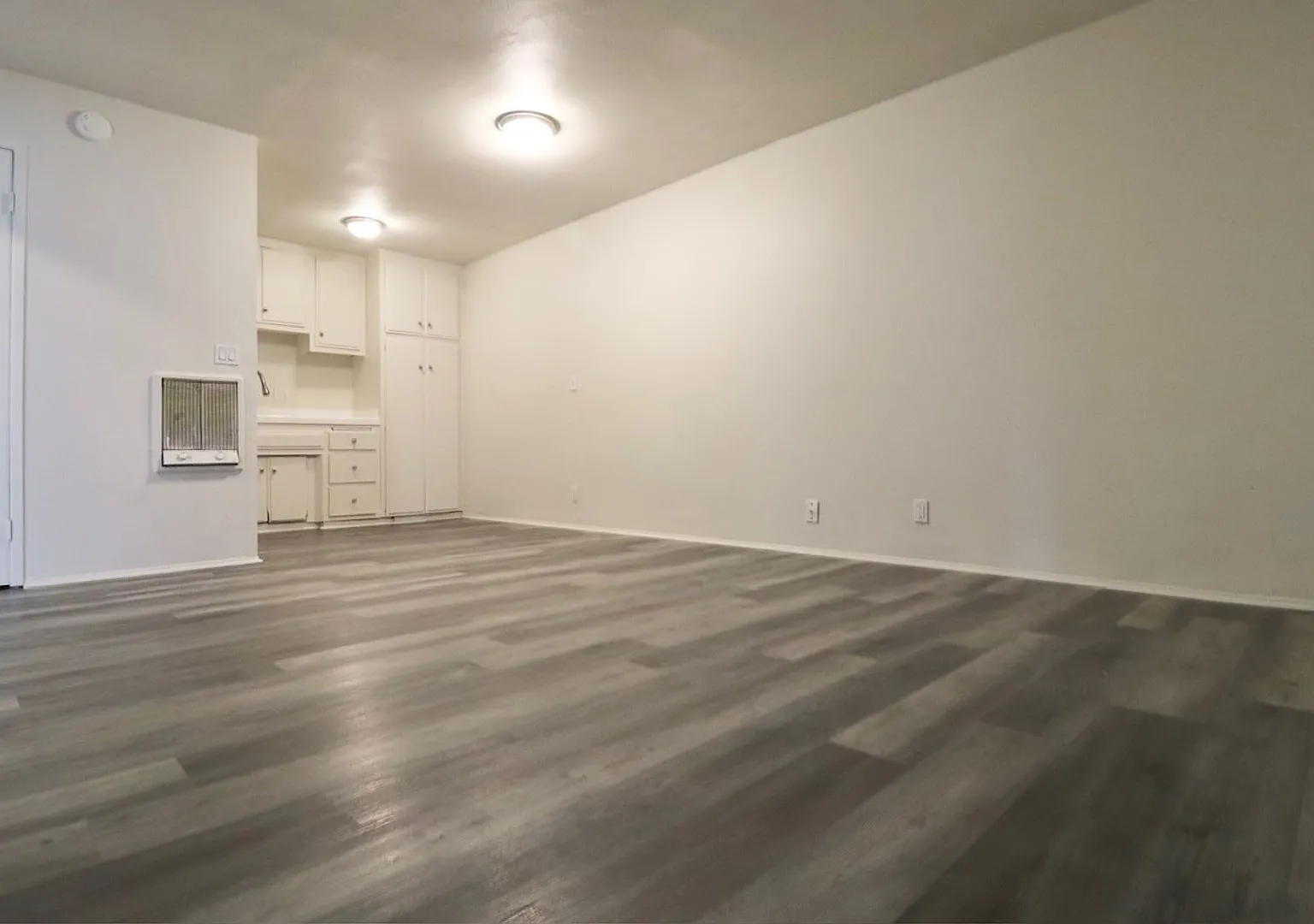241 Campbell Way — Photo 2