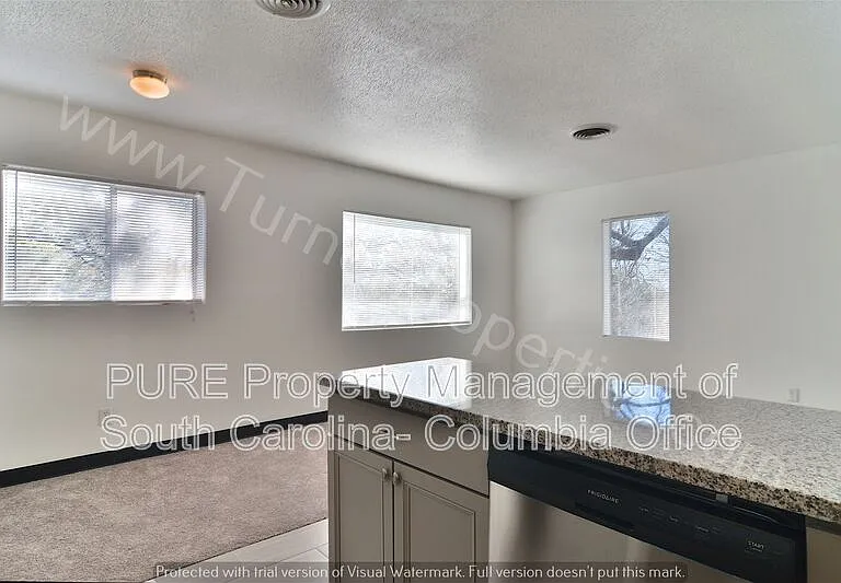 1304 Suber St #D — Photo 15