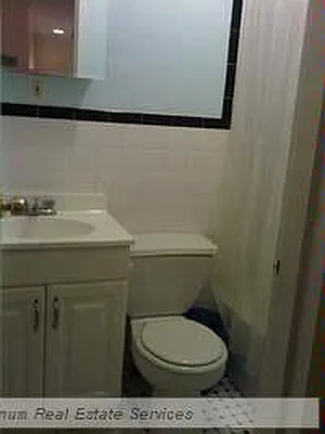 Rented by Magnum Realty Holdings, LLC | media 27