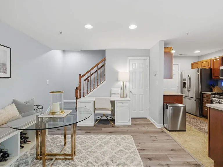 1899 Crescent Park Dr #108A — Photo 11