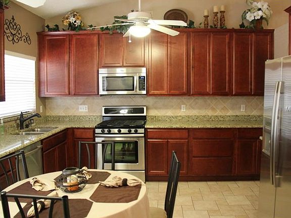 5th image of 15824 Sausalito Cir