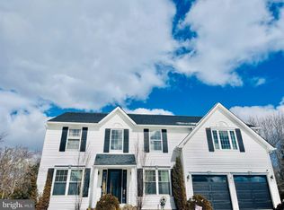 212 W Moyer Dr, Bear, DE 19701