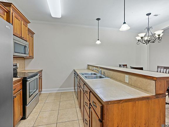 5th image of 26718 Palmetto Lake Ct W #26718